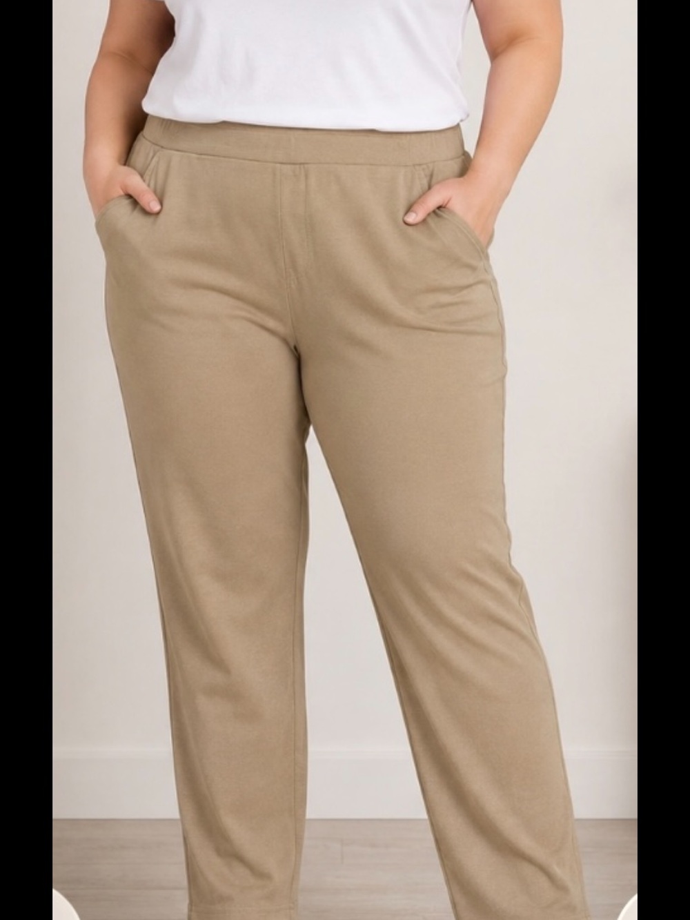 Beach Candy Boutique Women’s 5XL Beige Pull On Stretch Pants Pockets Plus Size